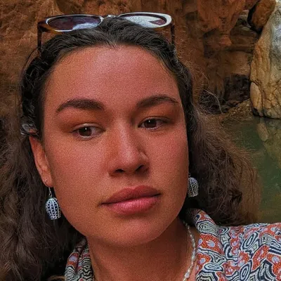 charlotte allingham. profile