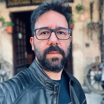Çok Bilen Adam - Karma Astrolog Selman Dinç profile