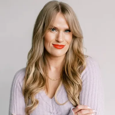 COLLEEN CONROY MAKEUP & HAIR profile