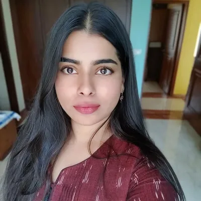 Aruna | Coloured Pencil Artist profile