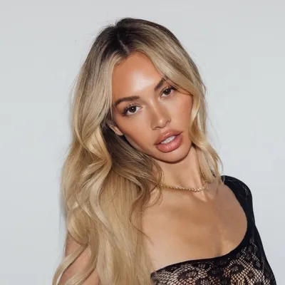Corinne Olympios profile