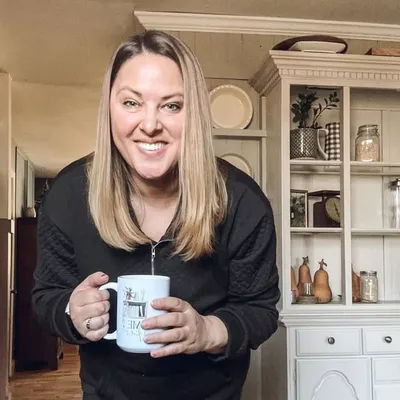 Christina Hibbs profile