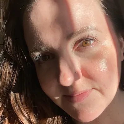 Brittiany | ✨ GLOWY ✨ Skincare + Makeup profile