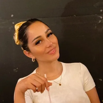 Constanza Céspedes profile
