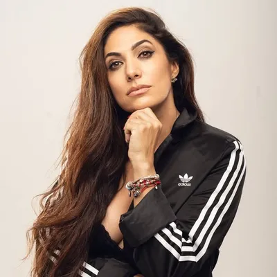 Connie Ballarini profile