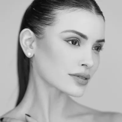 Constanza Capelli profile