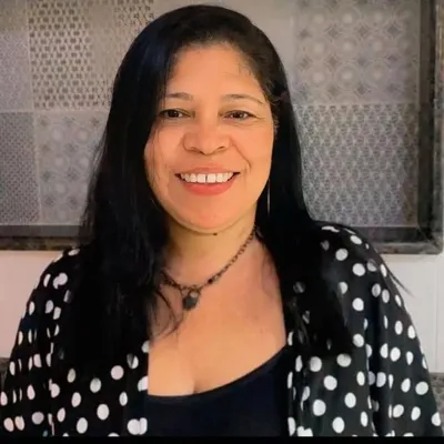 Delma Correa profile