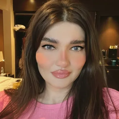 Coshi Makeup profile
