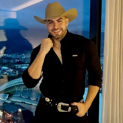 Coto Hernández profile