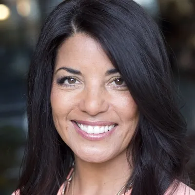 Angie Correa profile
