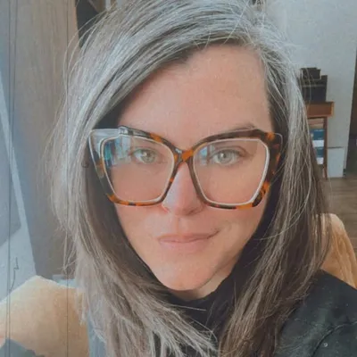 Abby Lorenz profile