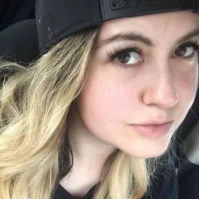 Courtney Coleman profile