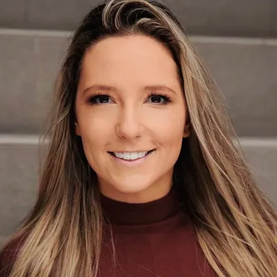 Courtney Peppernell profile