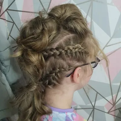 courtneys hairstyles profile