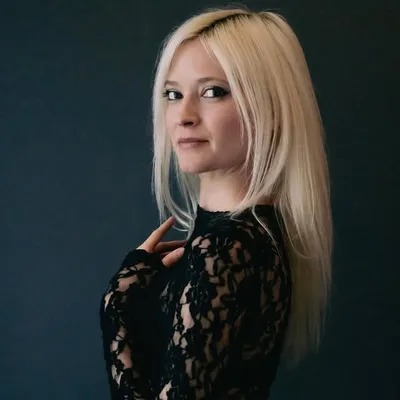 Courtney Yates profile
