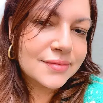 Shelly Polyanne profile