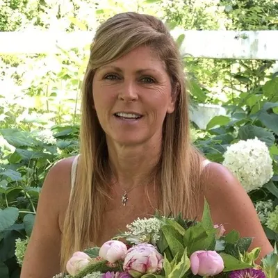KELLY LEHMAN | GARDEN TIPS profile