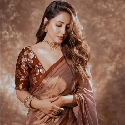 Craziest Fans Of Hina Khan✨ profile