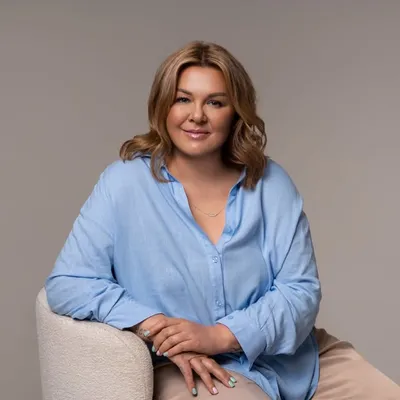 Agnes Hecking Make up Artist Academy profile