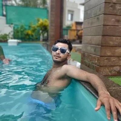 haseeb bondre profile