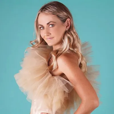 CRISTINA OBREGÓN profile