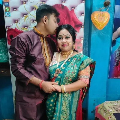 Riya Halder profile