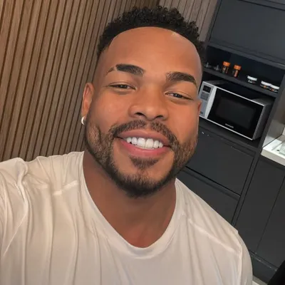 Cristian Bell ๐ profile