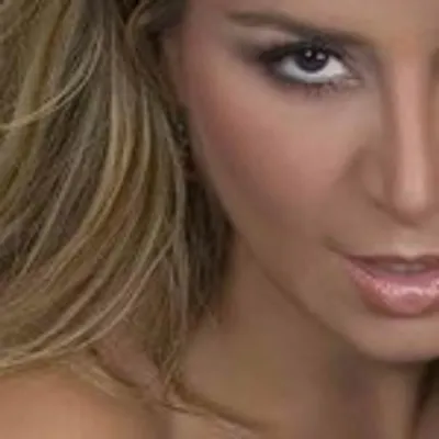Cristina Eustace Oficial profile