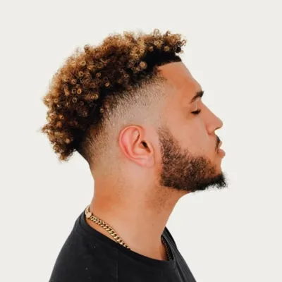 CRU ALXNDR profile