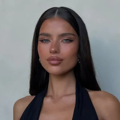Crystal Bellotti profile