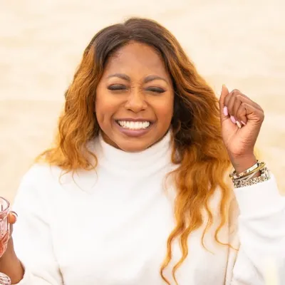 Crystal Powell profile