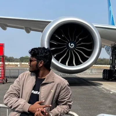 ๐๐ผ๐๐๐๐ฟ ๐ผ๐๐๐ผ๐ (Aviation Content Creator) profile