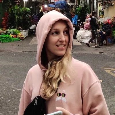 Charlotte profile