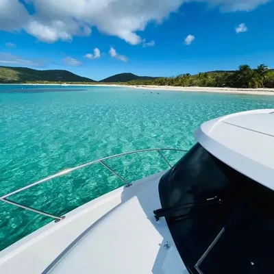 Culebra Vip & East profile
