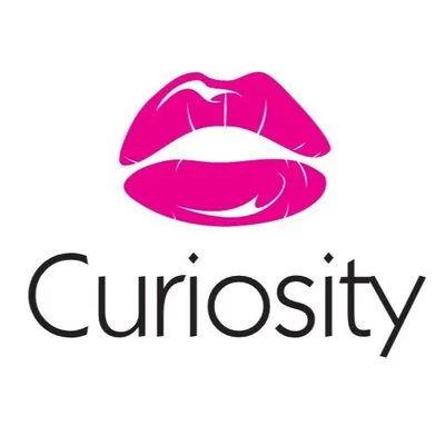 Maquillaje - Curiosity Makeup Store and Studio profile