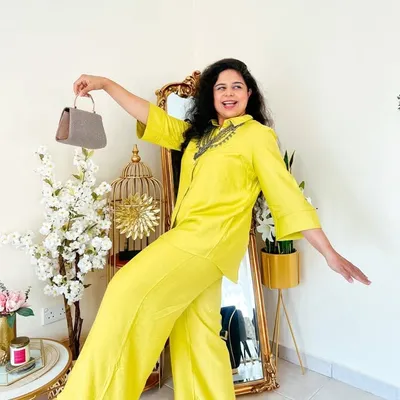 Farheen Khan profile