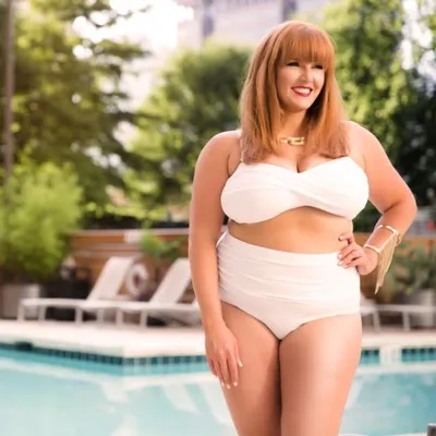 CURVY STYLE GUIDE profile
