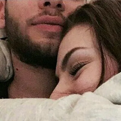 couple_things💕 profile