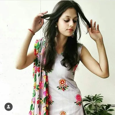 riya gor profile