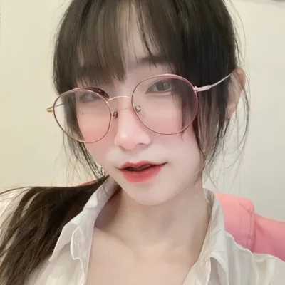 Cynthia profile