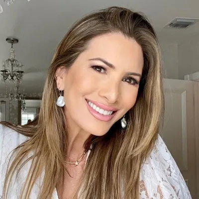 Christina Zilber | Founder Jouer | Beauty & Style profile