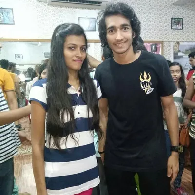 vrushanâ¤d3đdesihoppersâ¤swaron profile