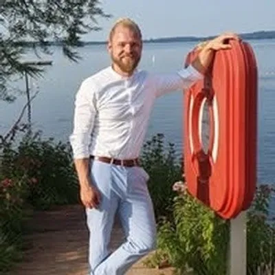 Dennys A. Bornhoeft profile