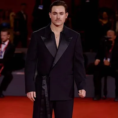 Dacre Montgomery profile