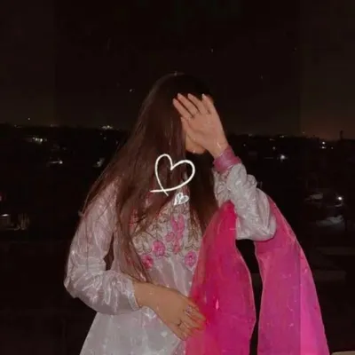 komal ๐ profile