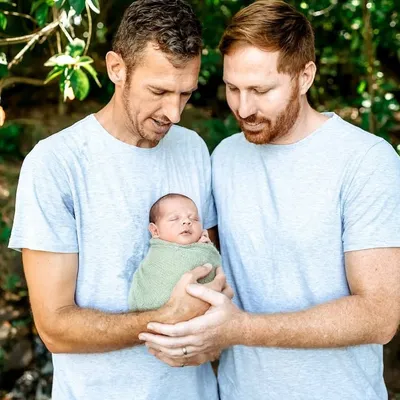 VAN SCHRADER family | Two Dads profile