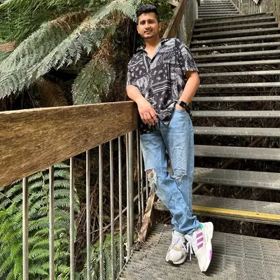 ⠀⠀⠀MITESH PANCHAL profile