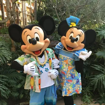 MOMS FROM HAWAI‘I🌺AULANI IS OUR “HOME PARK” profile