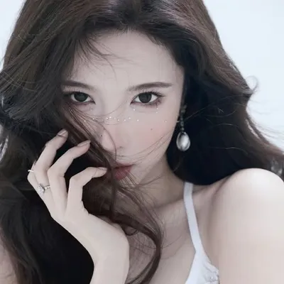 Daiyanni_Flora Dai_戴燕妮 profile