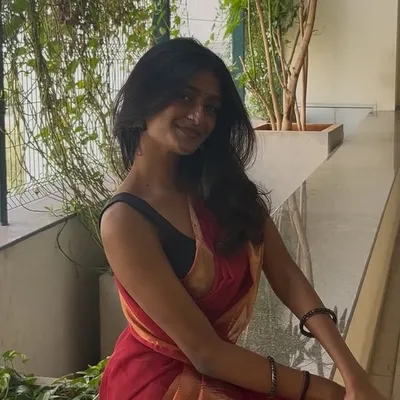 Dakshana Kayathri profile
